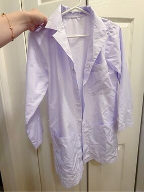 🌸3/$15🌸 Women's Lavender Longline Button Up Front